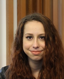 Mia Brown, current student